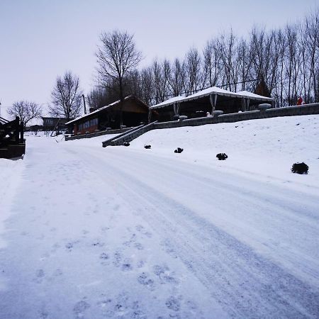 Pensiunea Emris Spatac Kültér fotó
