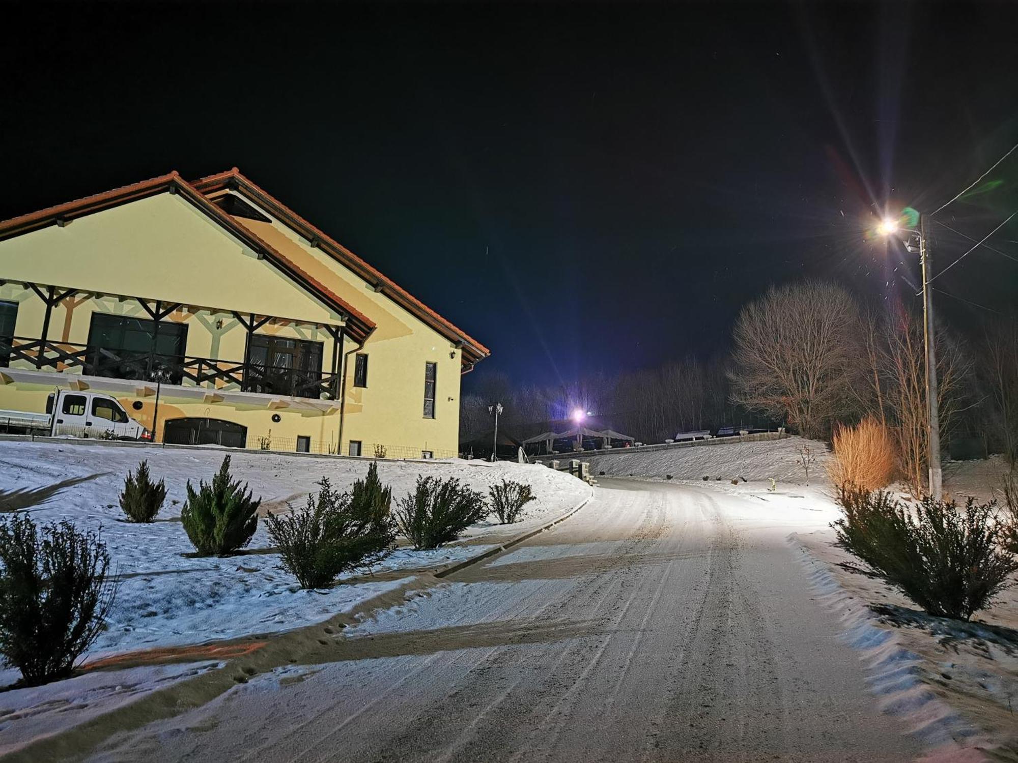 Pensiunea Emris Spatac Szoba fotó